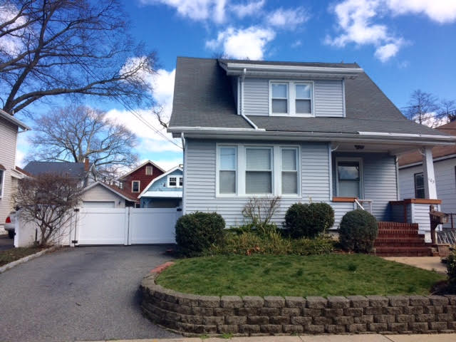 Oceanfront in the Wedge