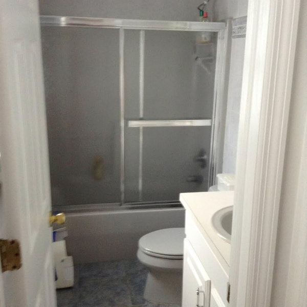 New Point Realty - Bathroom